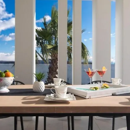 Luxury Milly Heated Indoor And Outdoor Pool Vrh (Krk)